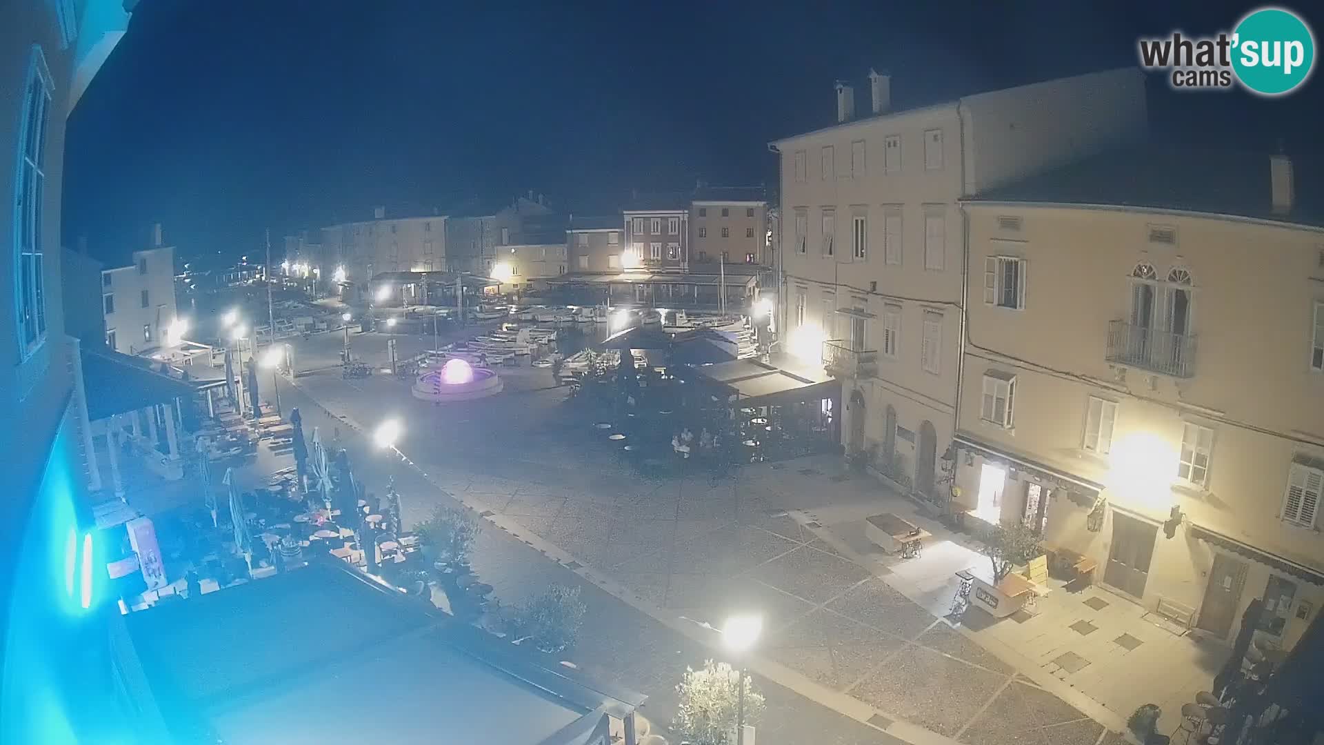 LIVE cam Cres city – main square and “mandrač” – Cres island – Croatia