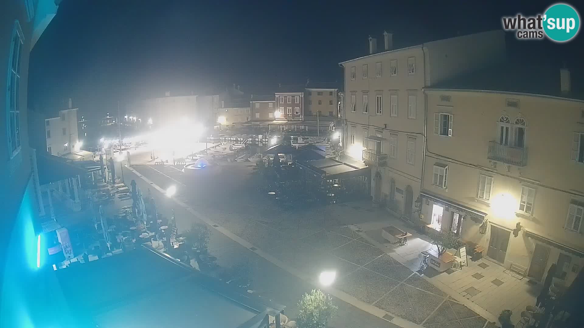 LIVE cam Cres città – piazza principale e “mandrač” – isola di Cherso – Croazia