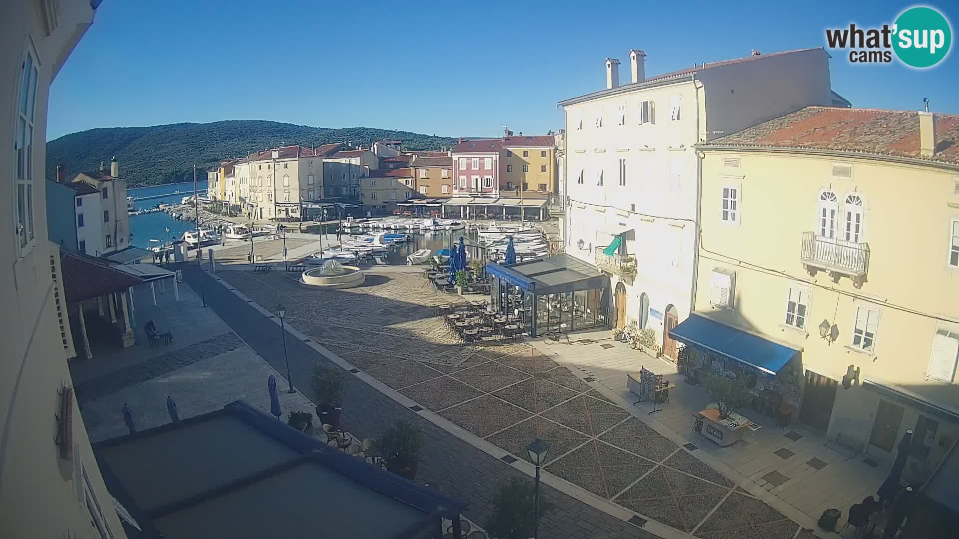 LIVE cam Cres city – main square and “mandrač” – Cres island – Croatia