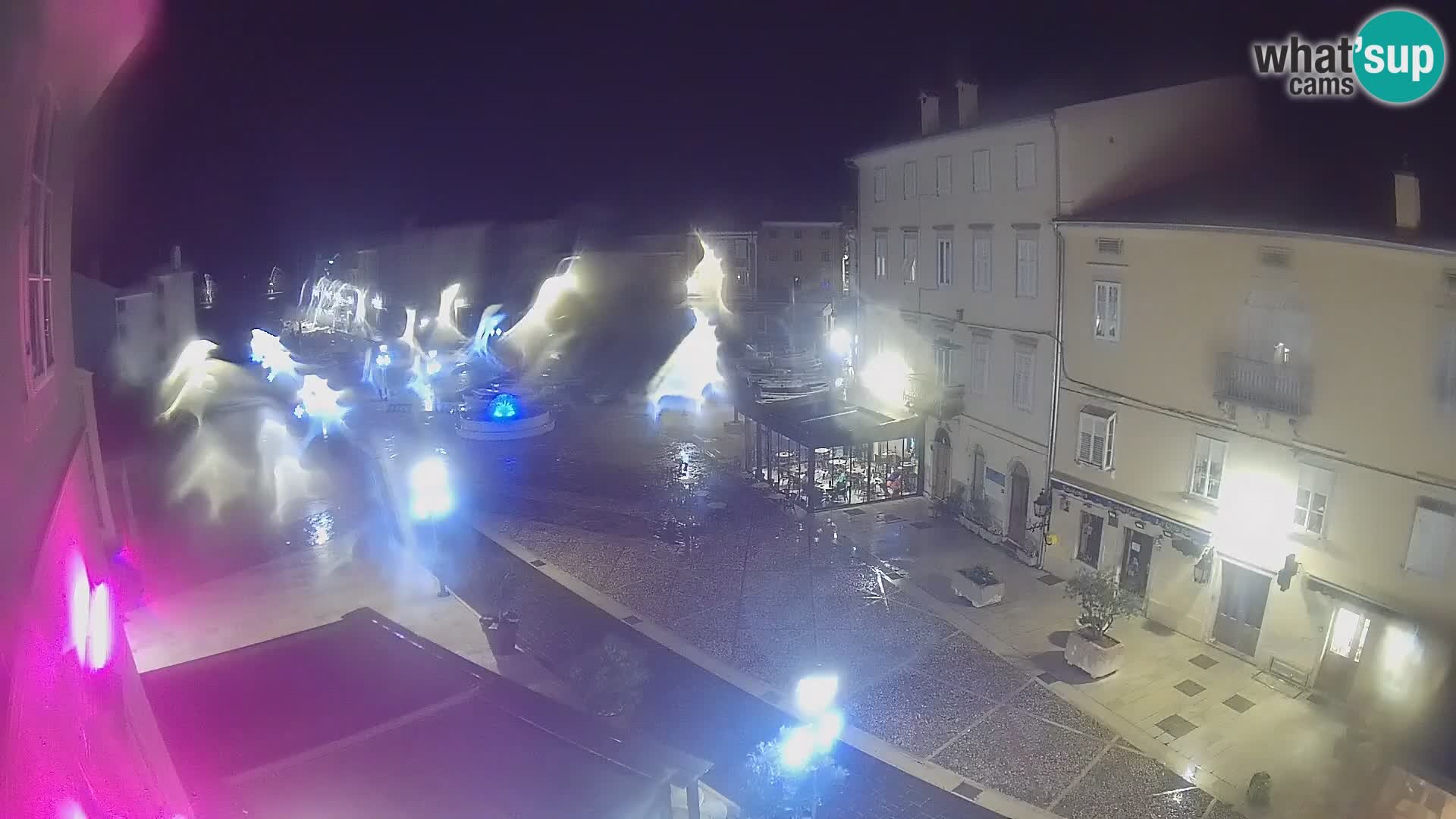 LIVE cam Cres città – piazza principale e “mandrač” – isola di Cherso – Croazia