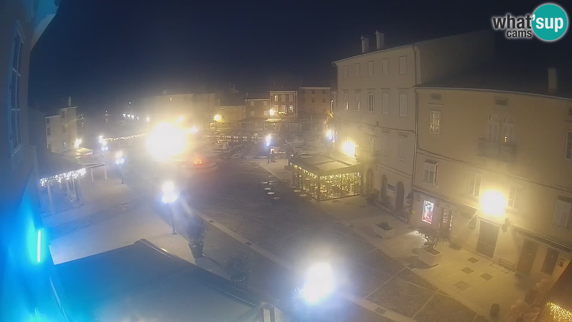 LIVE cam Cres Stadt – Hauptplatz und “mandrač” – Cres Insel – Kroatien