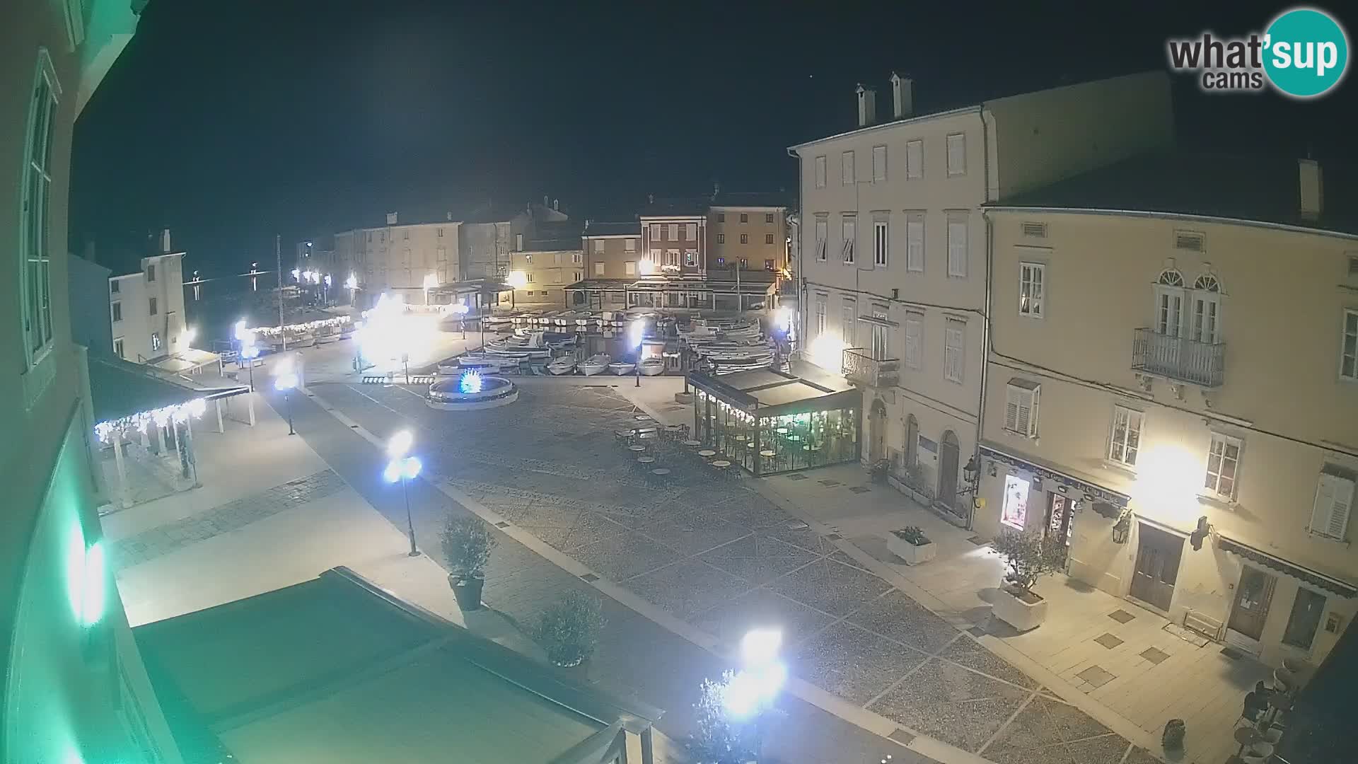 LIVE cam Cres city – main square and “mandrač” – Cres island – Croatia