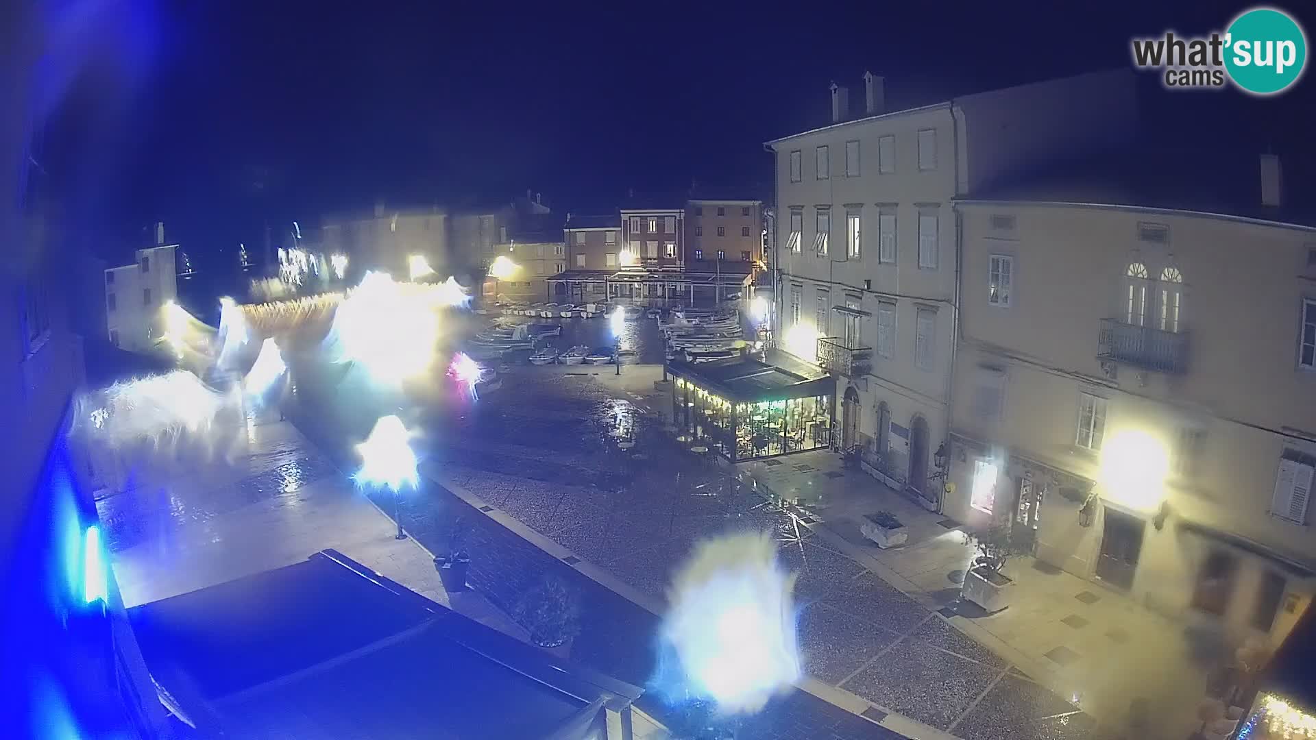 LIVE cam Cres city – main square and “mandrač” – Cres island – Croatia