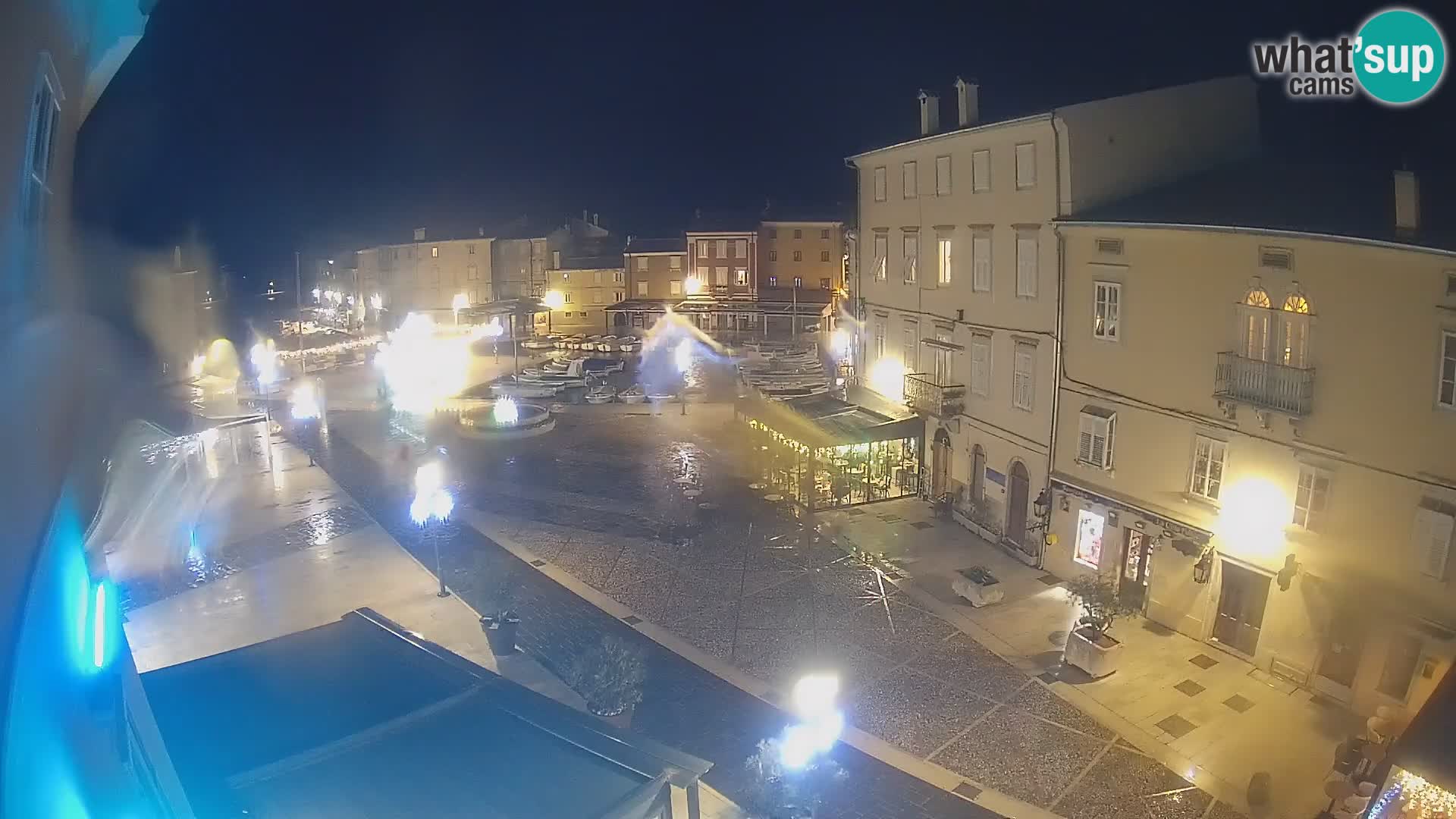 LIVE cam Cres city – main square and “mandrač” – Cres island – Croatia