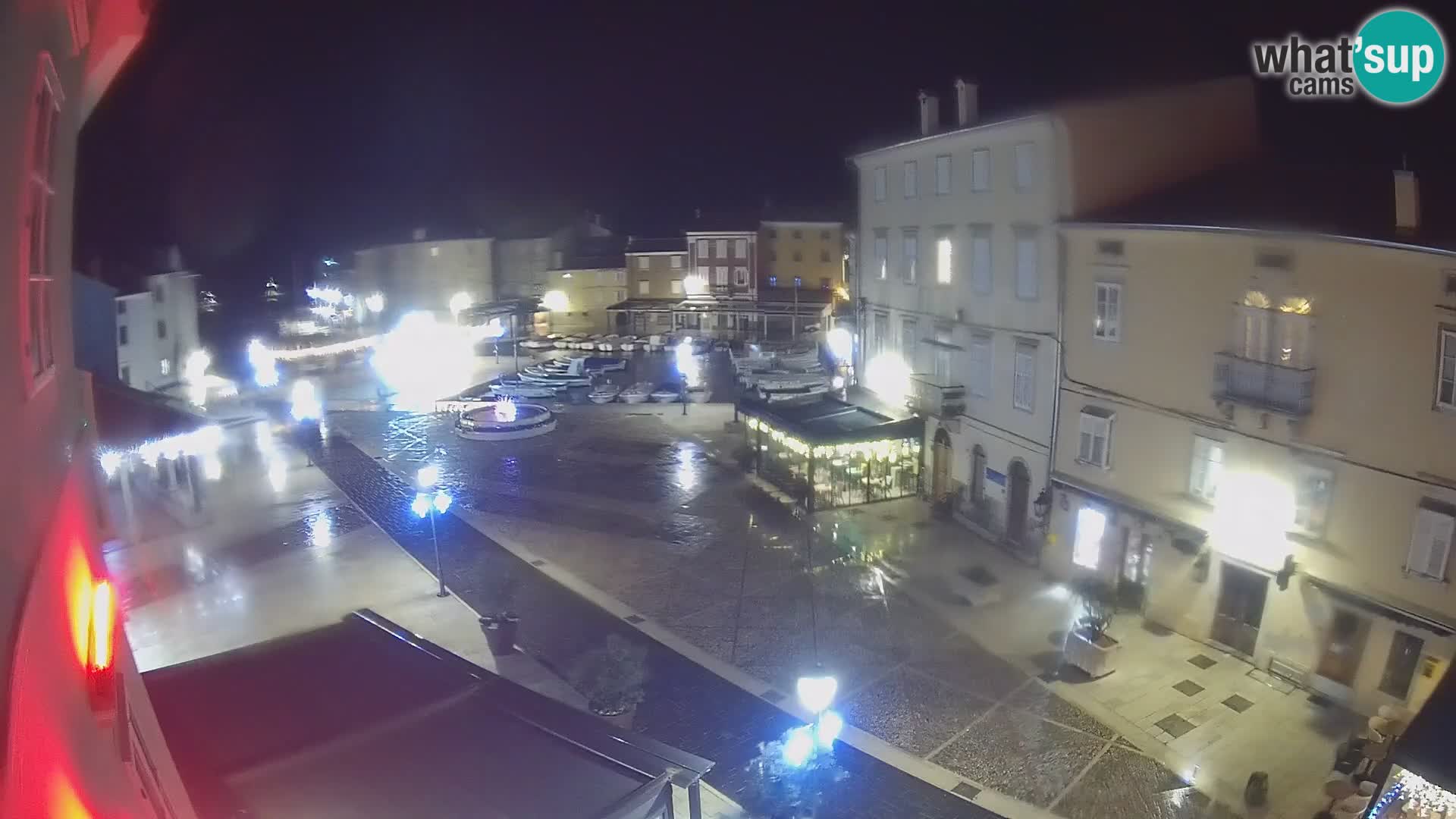 LIVE cam Cres Stadt – Hauptplatz und “mandrač” – Cres Insel – Kroatien