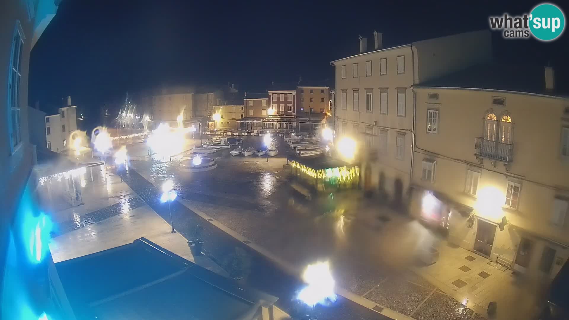 LIVE cam Cres city – main square and “mandrač” – Cres island – Croatia