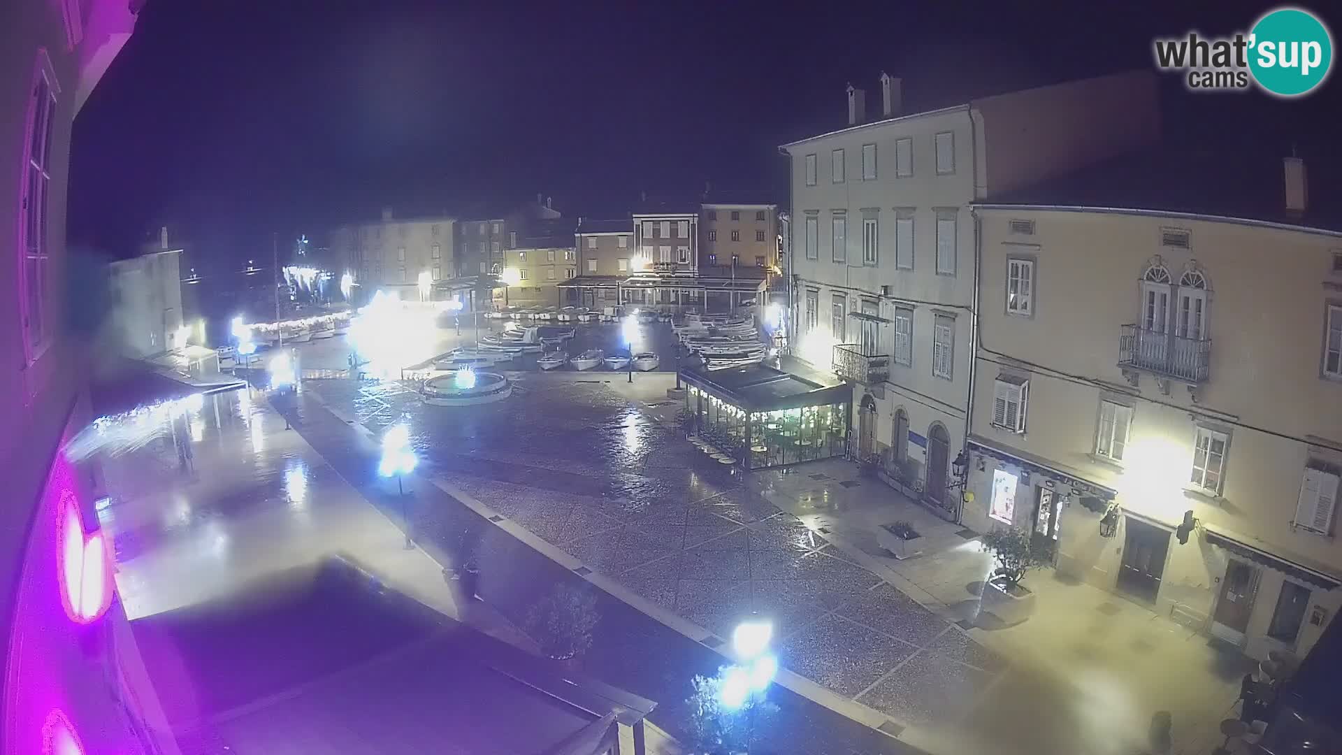 LIVE cam Cres city – main square and “mandrač” – Cres island – Croatia