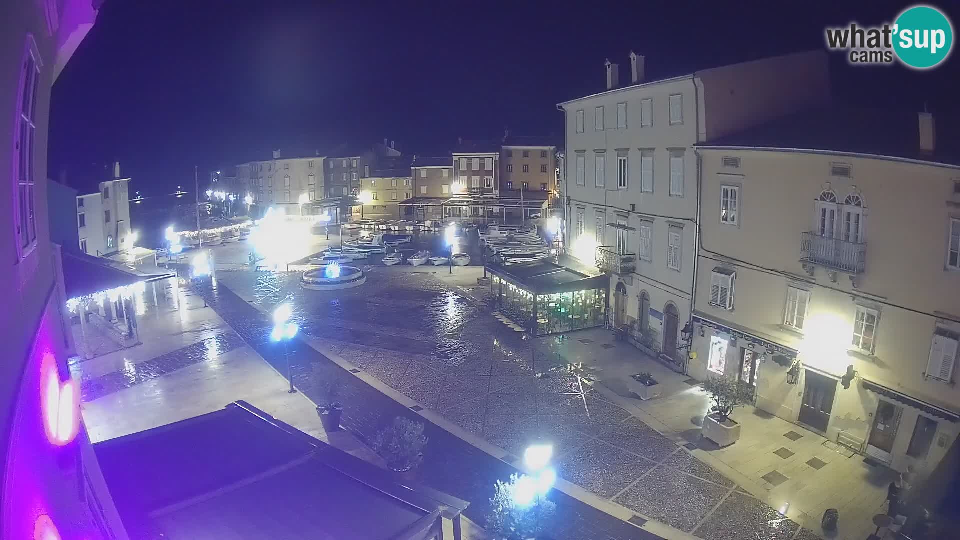 LIVE cam Cres city – main square and “mandrač” – Cres island – Croatia