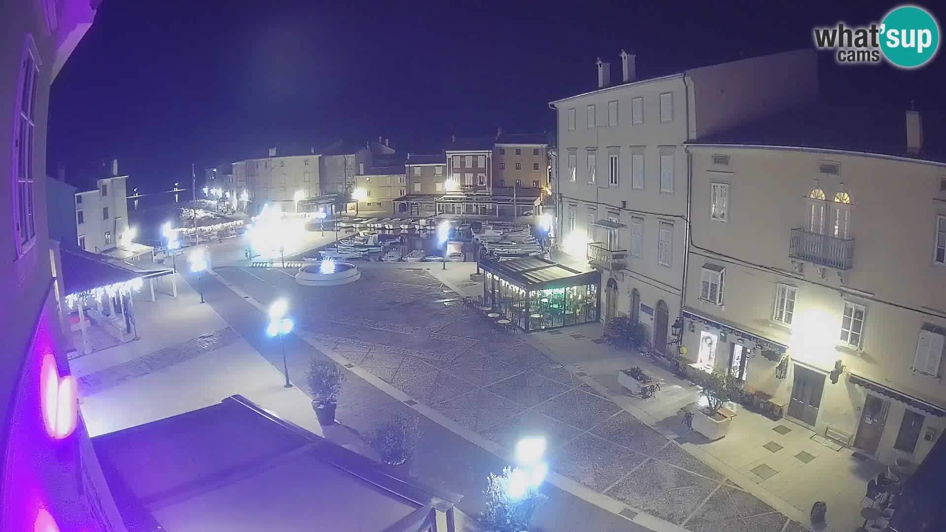 LIVE cam Cres city – main square and “mandrač” – Cres island – Croatia