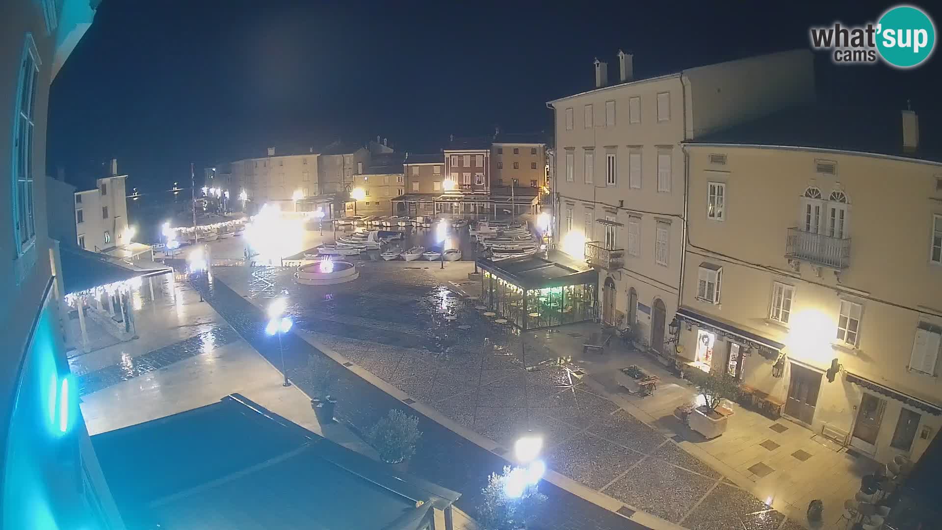 LIVE cam Cres city – main square and “mandrač” – Cres island – Croatia