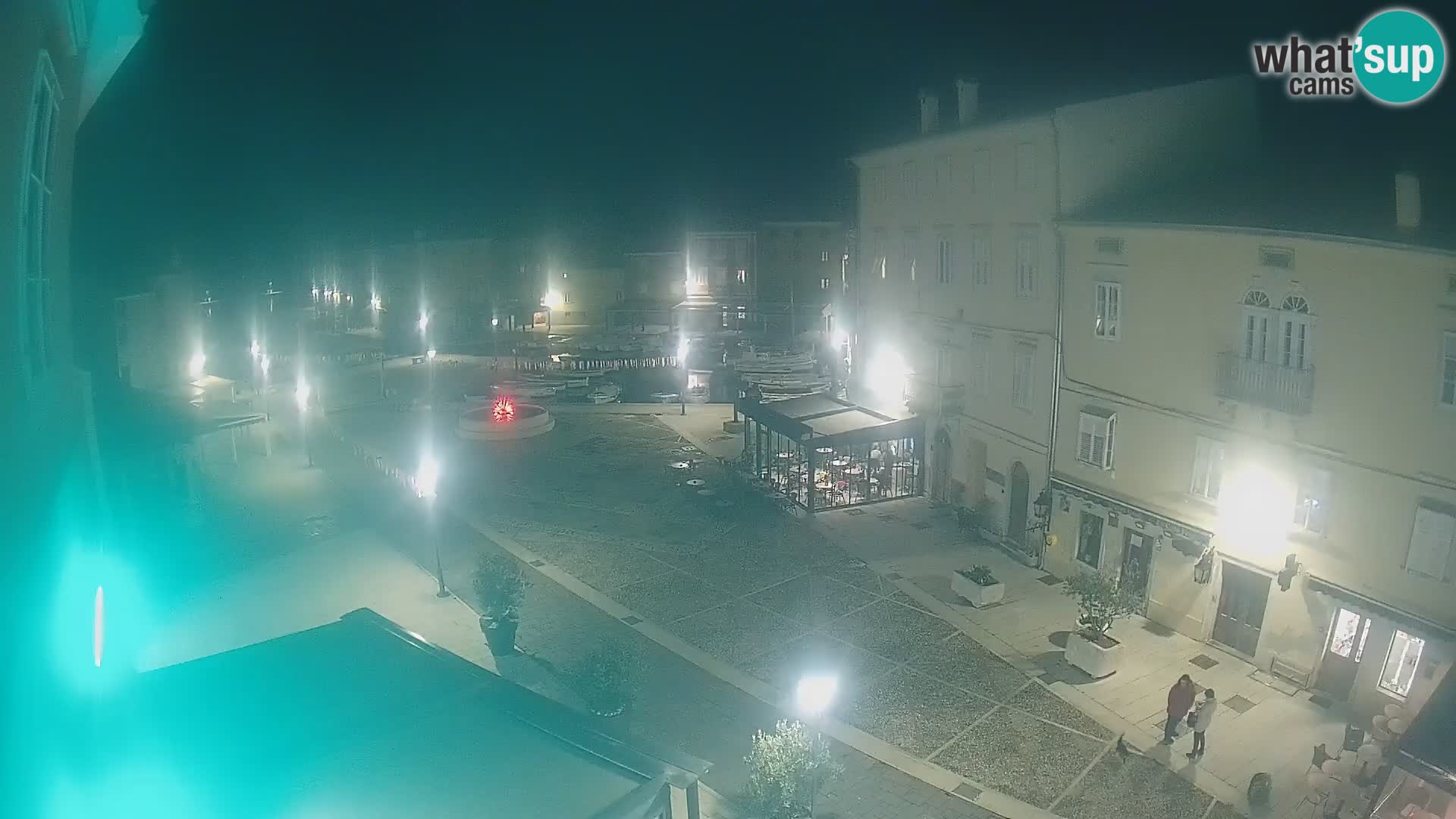 LIVE cam Cres città – piazza principale e “mandrač” – isola di Cherso – Croazia