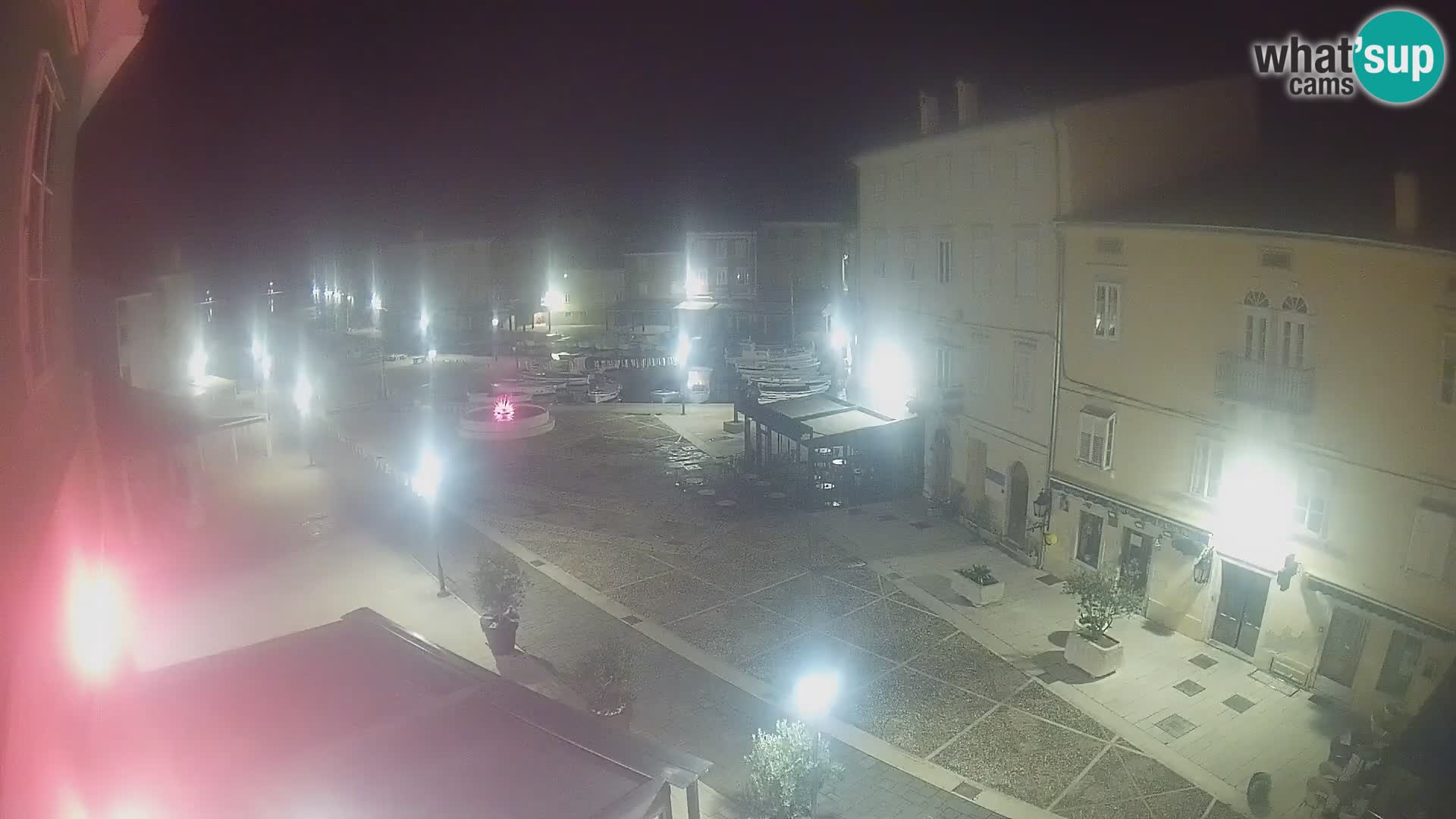 LIVE cam Cres city – main square and “mandrač” – Cres island – Croatia