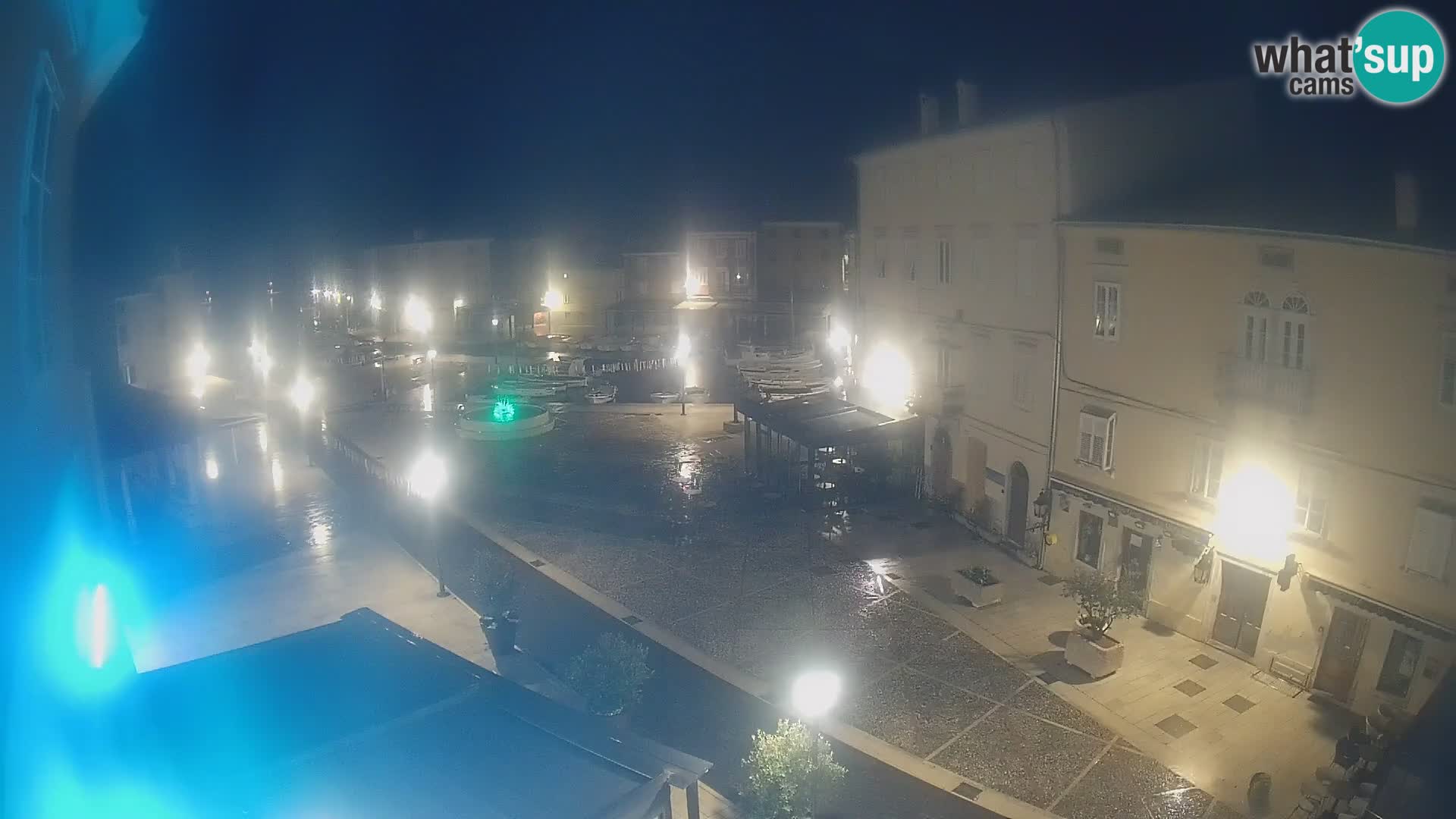 LIVE cam Cres city – main square and “mandrač” – Cres island – Croatia