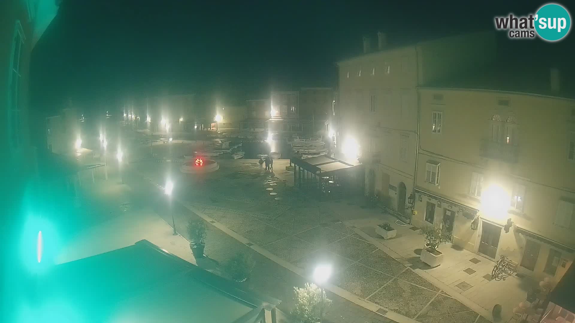 LIVE cam Cres città – piazza principale e “mandrač” – isola di Cherso – Croazia