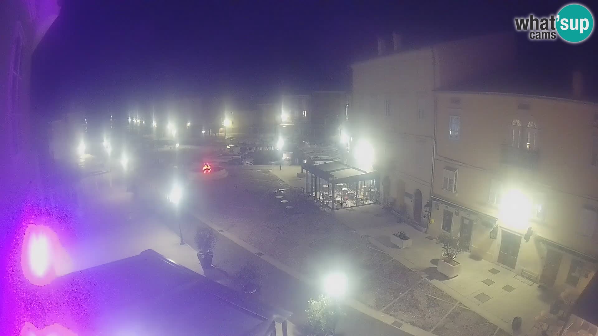 LIVE cam Cres Stadt – Hauptplatz und “mandrač” – Cres Insel – Kroatien