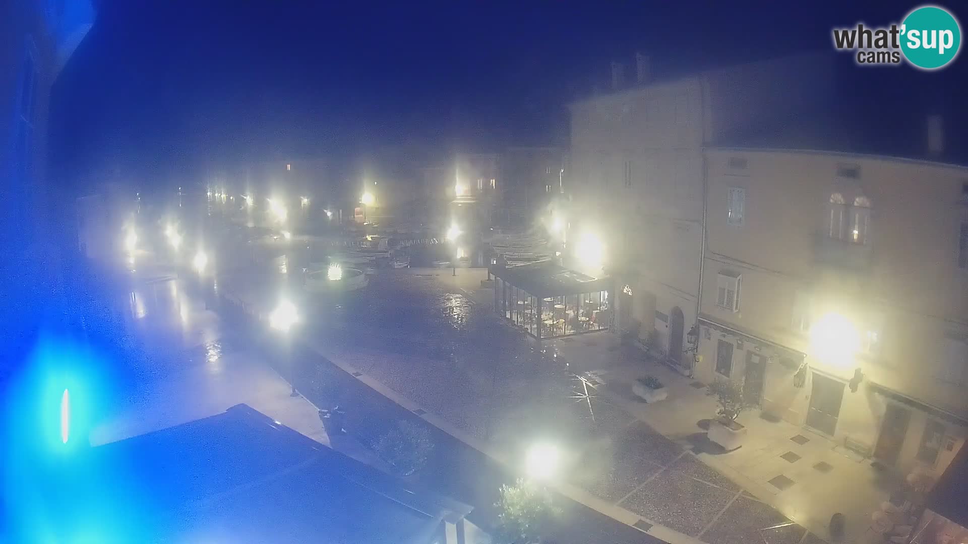 LIVE cam Cres città – piazza principale e “mandrač” – isola di Cherso – Croazia