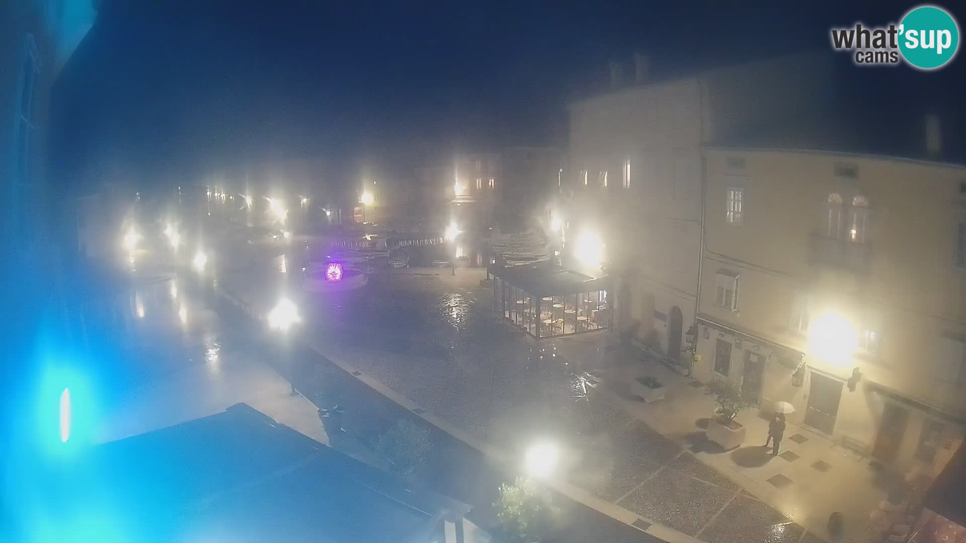 LIVE cam Cres Stadt – Hauptplatz und “mandrač” – Cres Insel – Kroatien