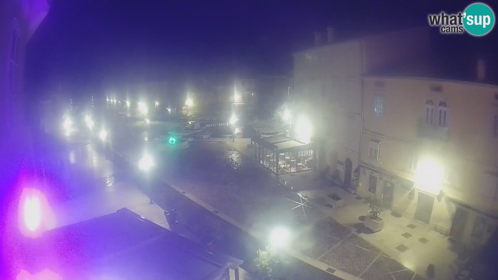 LIVE cam Cres Stadt – Hauptplatz und “mandrač” – Cres Insel – Kroatien