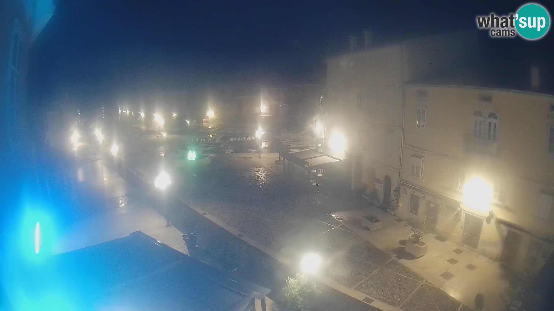 LIVE cam Cres city – main square and “mandrač” – Cres island – Croatia