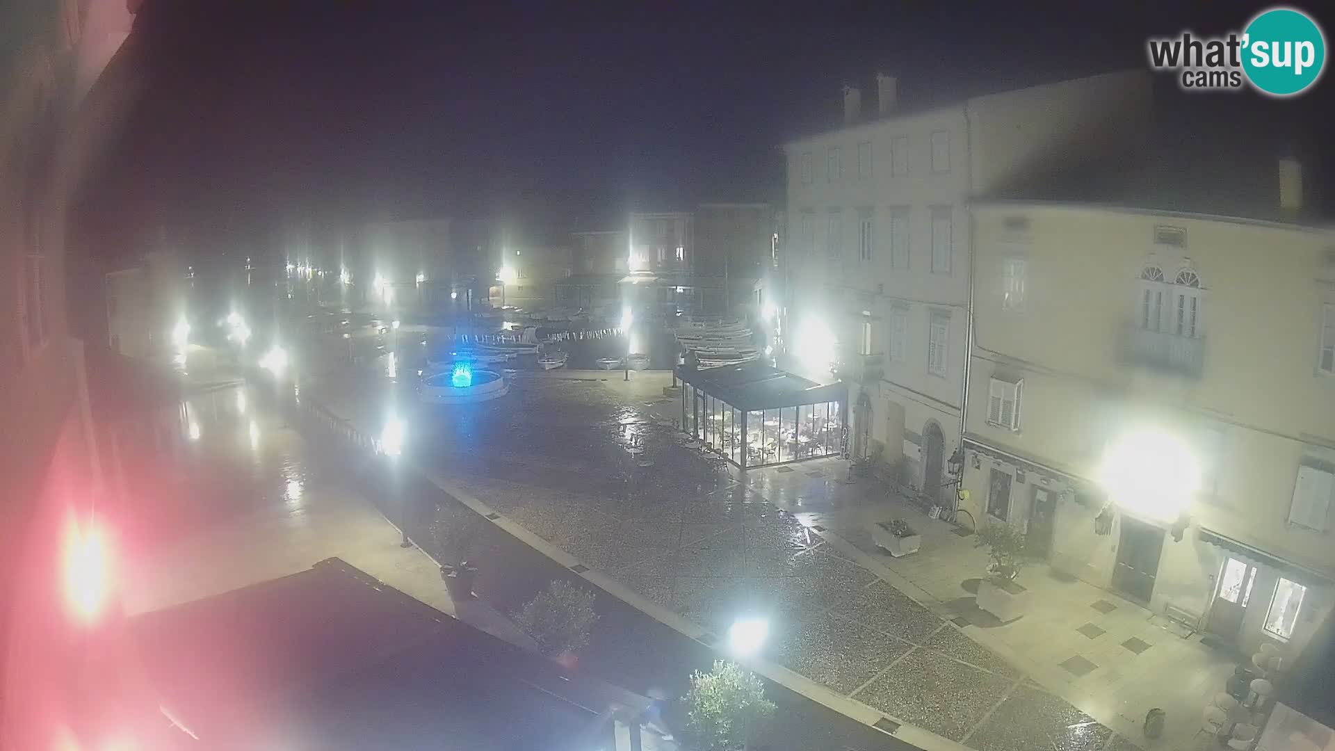 LIVE cam Cres Stadt – Hauptplatz und “mandrač” – Cres Insel – Kroatien