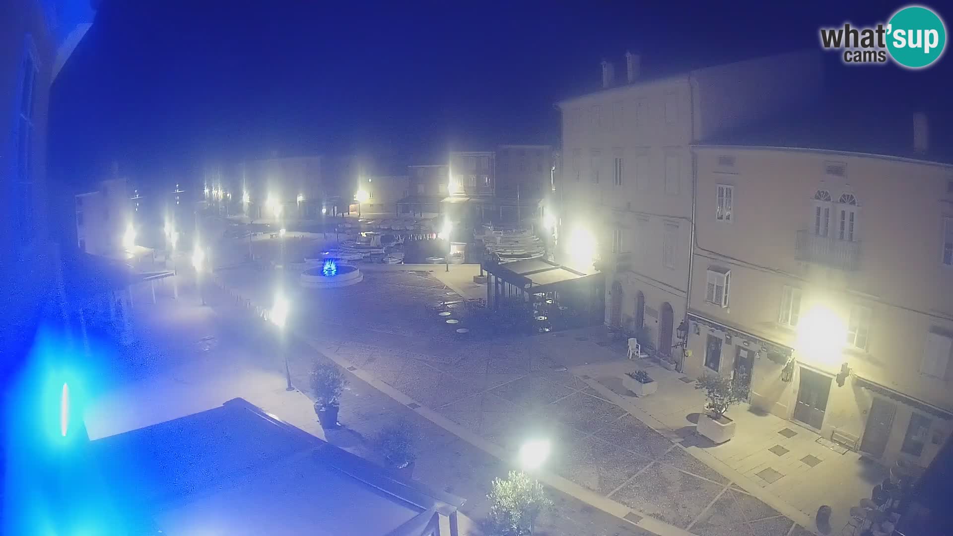 LIVE cam Cres città – piazza principale e “mandrač” – isola di Cherso – Croazia