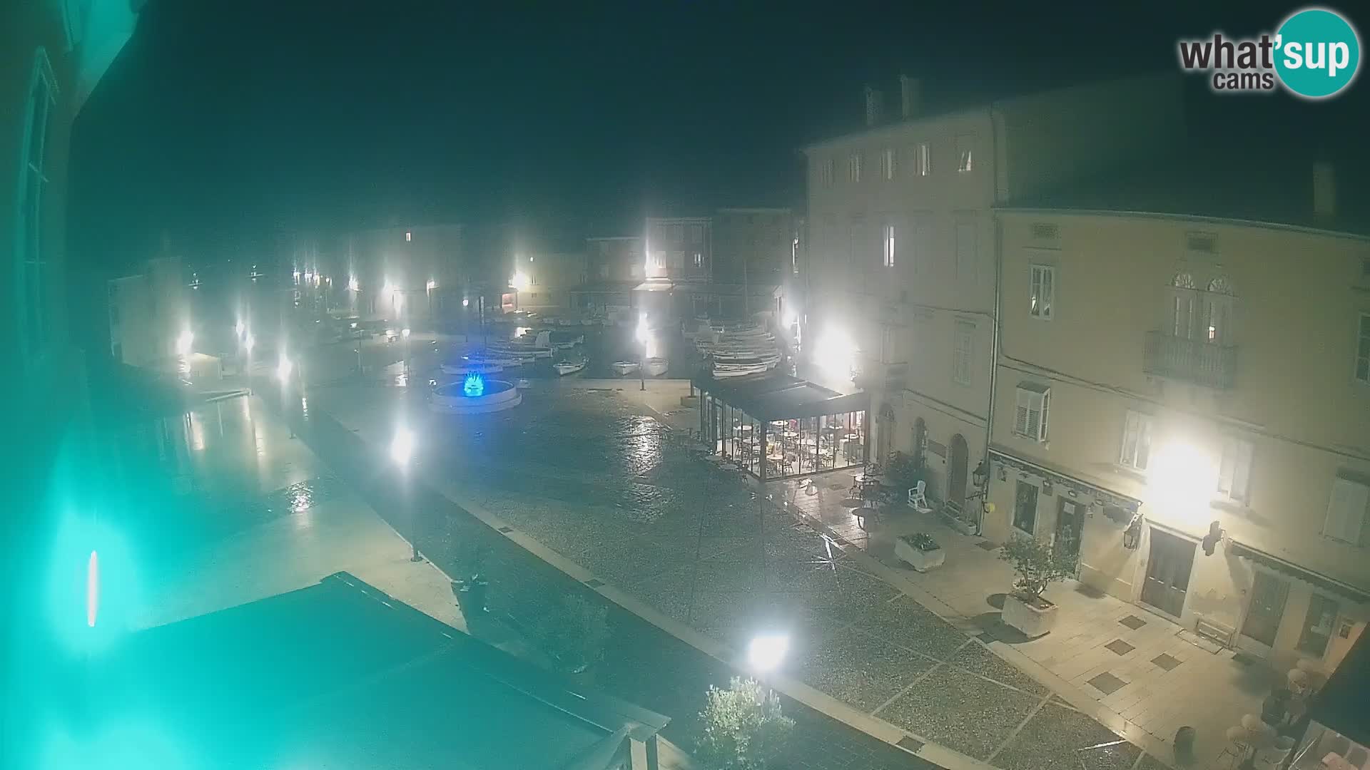 LIVE cam Cres city – main square and “mandrač” – Cres island – Croatia