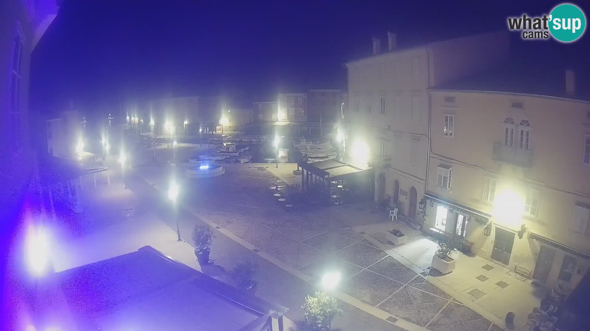 LIVE cam Cres city – main square and “mandrač” – Cres island – Croatia