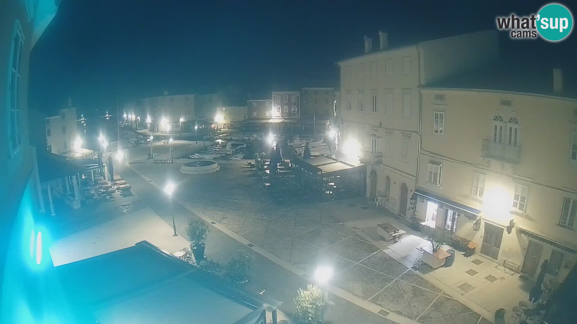 LIVE cam Cres city – main square and “mandrač” – Cres island – Croatia