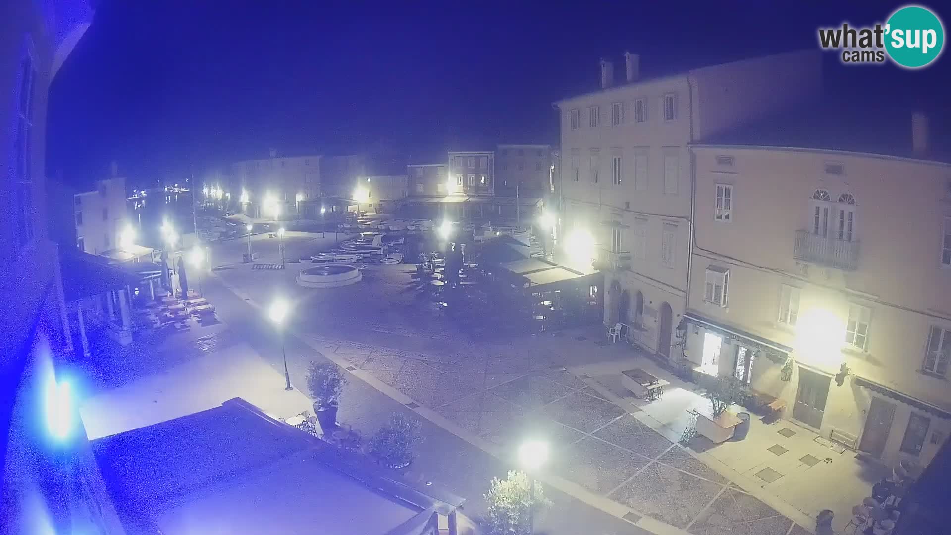 LIVE cam Cres city – main square and “mandrač” – Cres island – Croatia