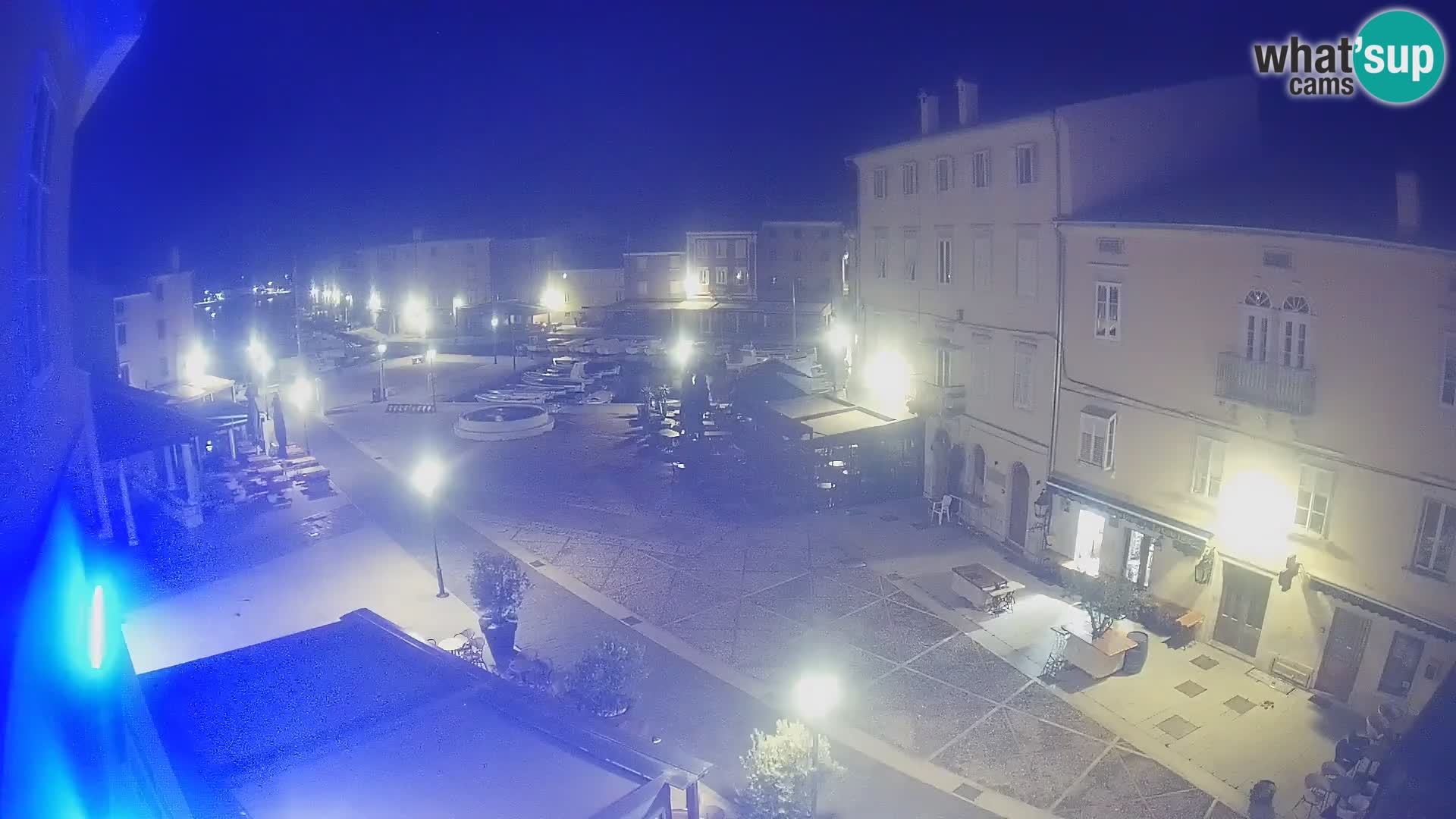LIVE cam Cres city – main square and “mandrač” – Cres island – Croatia
