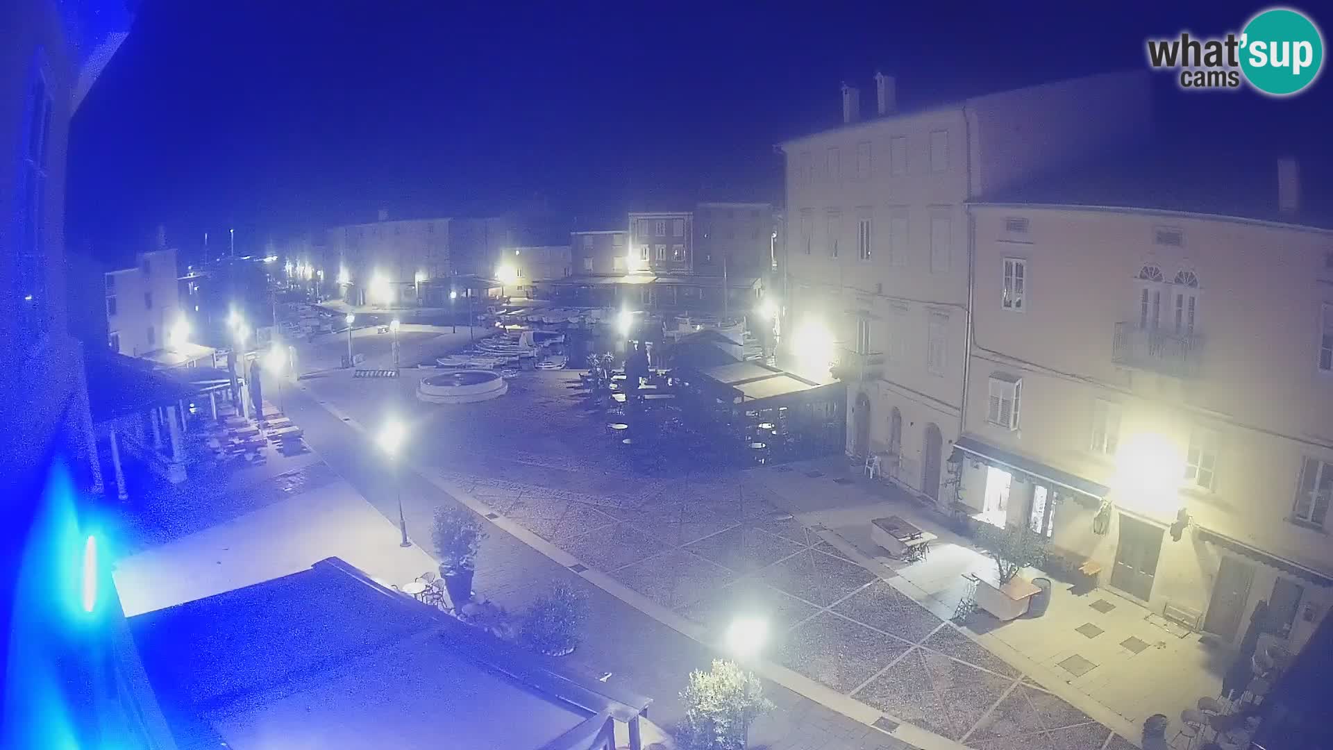 LIVE cam Cres city – main square and “mandrač” – Cres island – Croatia
