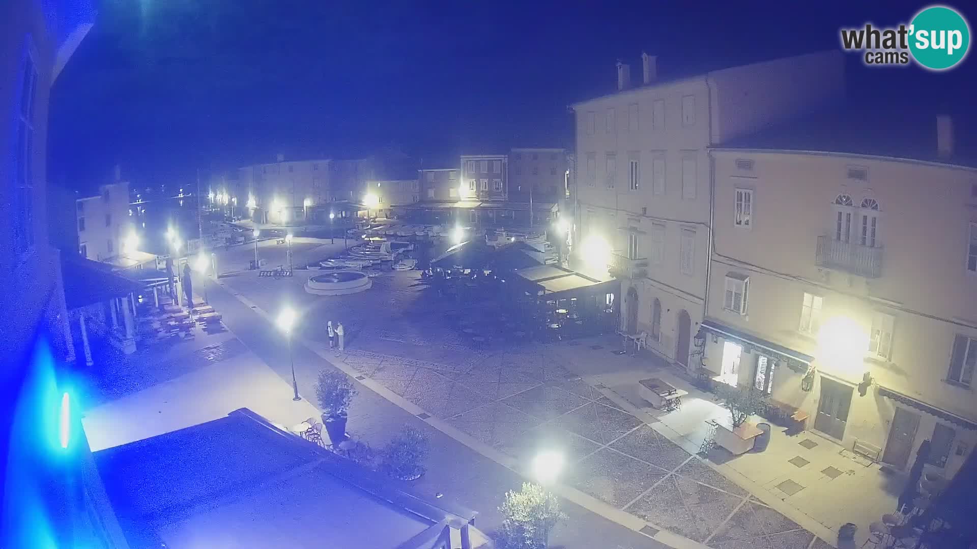 LIVE cam Cres Stadt – Hauptplatz und “mandrač” – Cres Insel – Kroatien