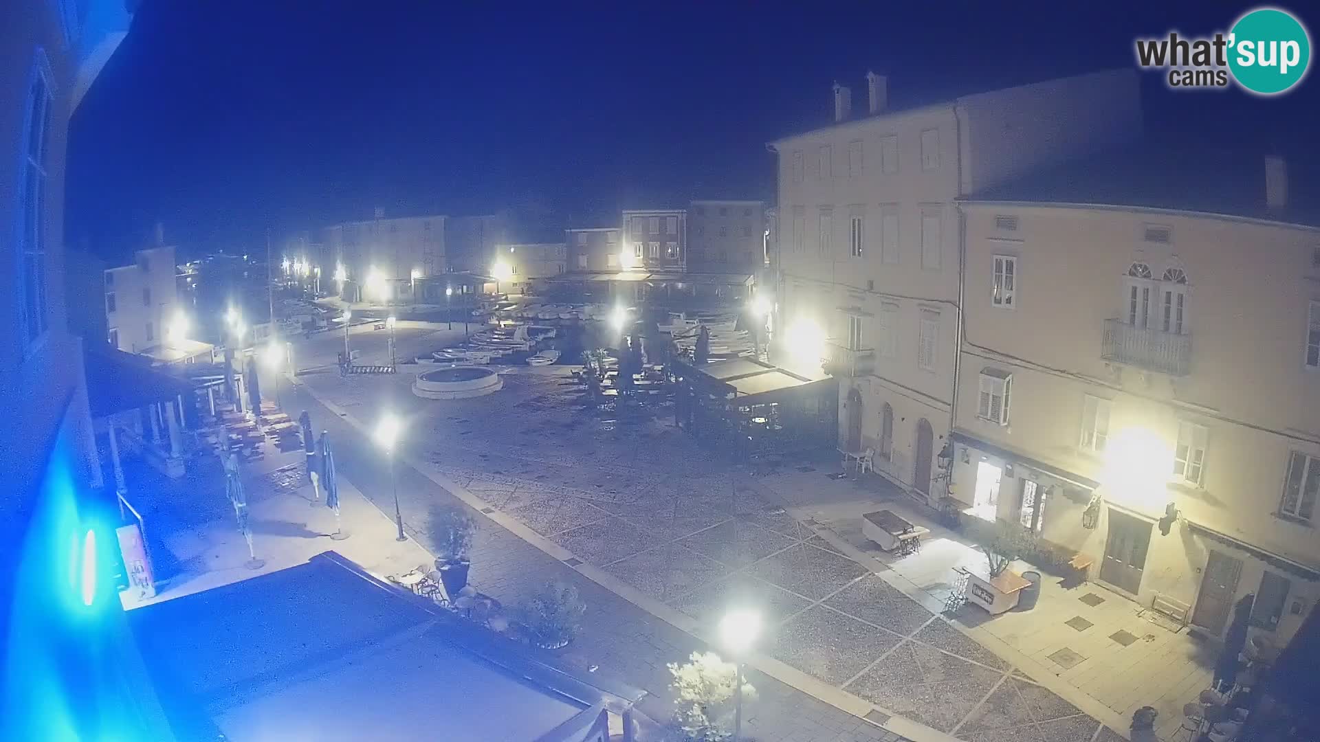 LIVE cam Cres city – main square and “mandrač” – Cres island – Croatia