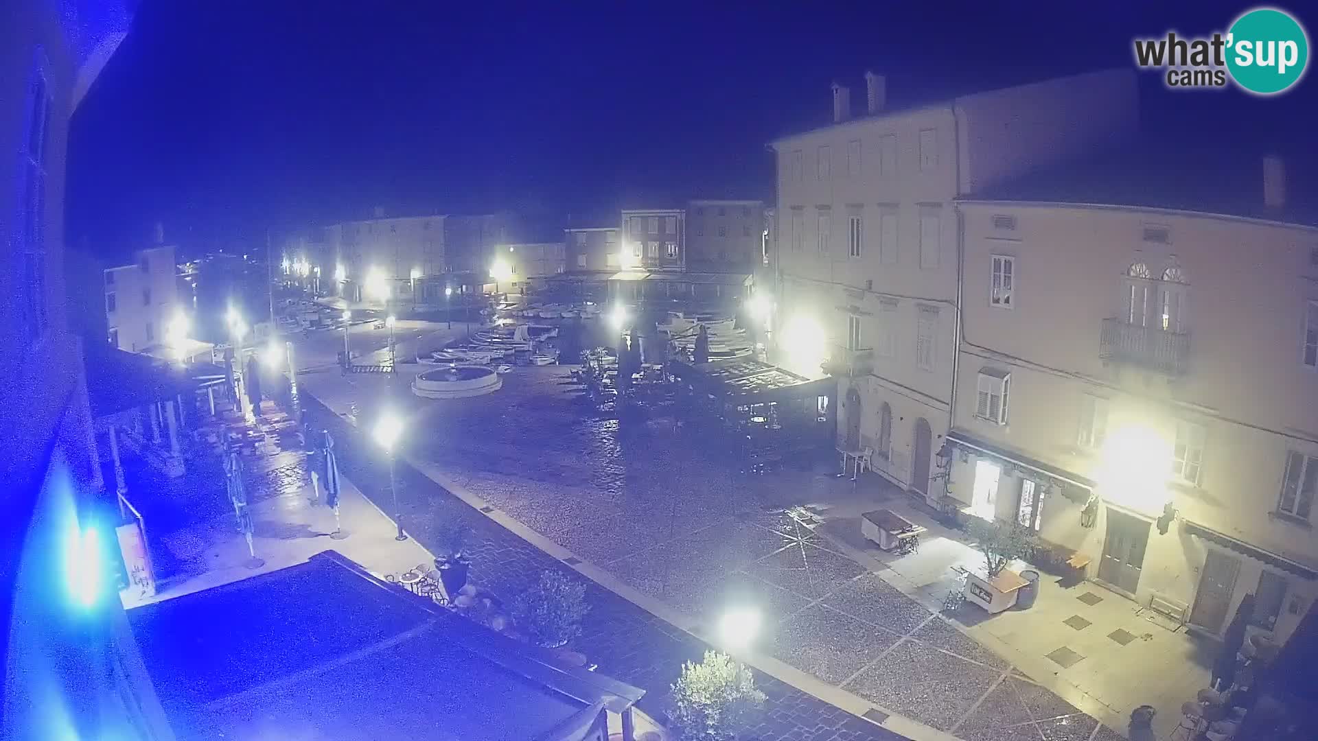 LIVE cam Cres city – main square and “mandrač” – Cres island – Croatia