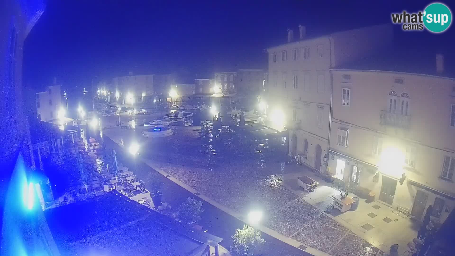 LIVE cam Cres city – main square and “mandrač” – Cres island – Croatia