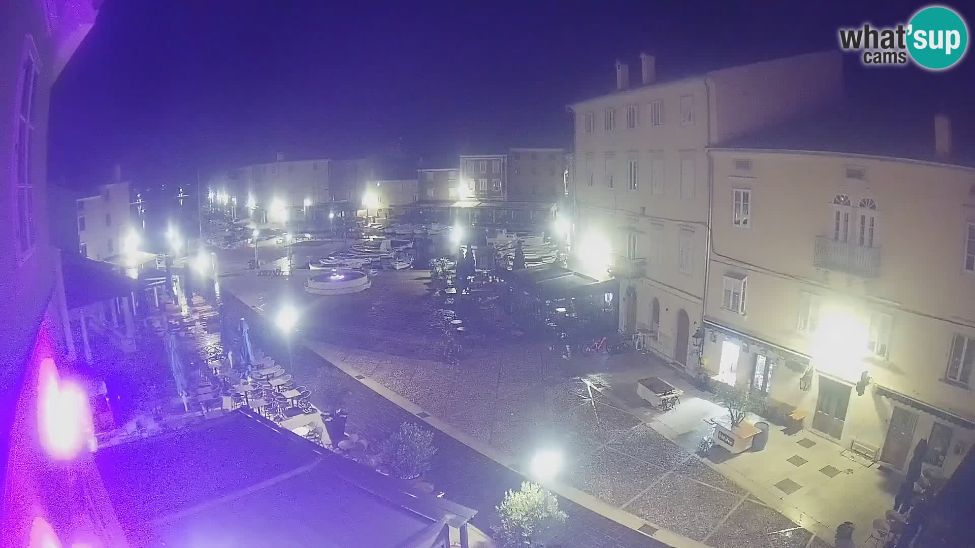 LIVE cam Cres city – main square and “mandrač” – Cres island – Croatia