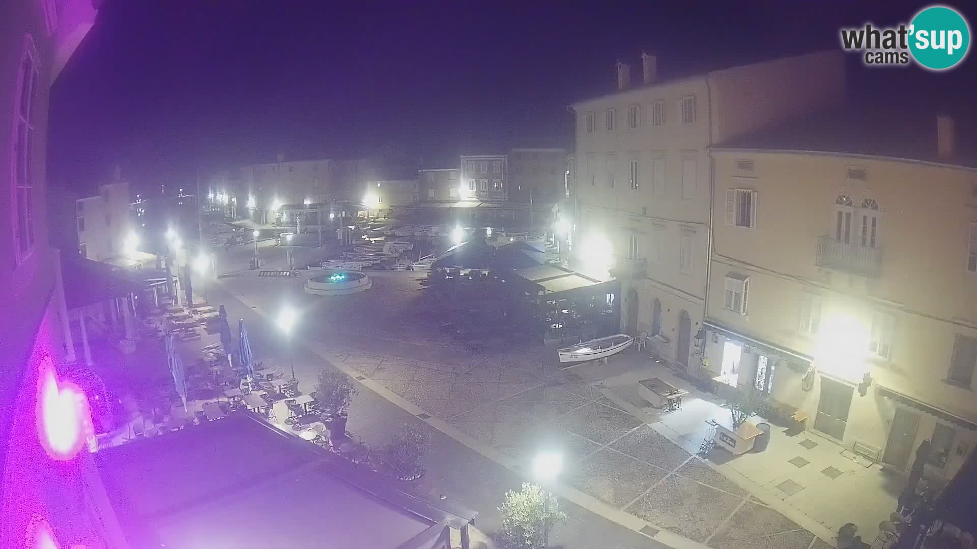 LIVE cam Cres city – main square and “mandrač” – Cres island – Croatia