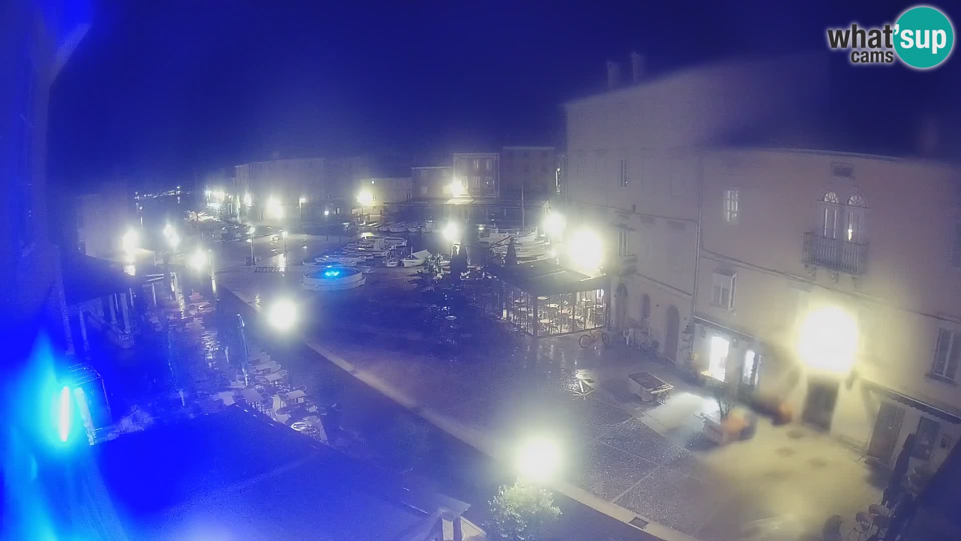 LIVE cam Cres città – piazza principale e “mandrač” – isola di Cherso – Croazia