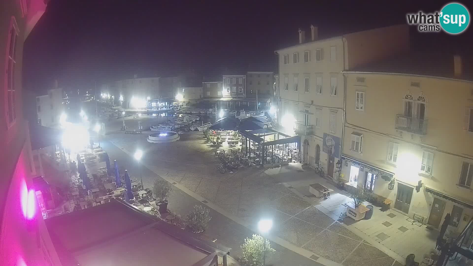 LIVE cam Cres city – main square and “mandrač” – Cres island – Croatia