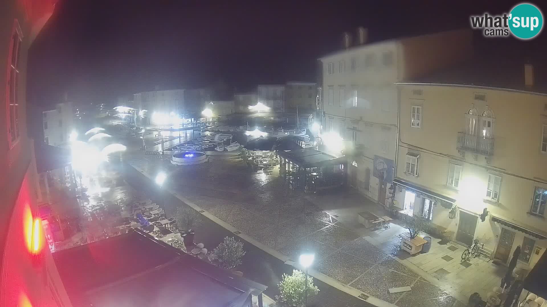 LIVE cam Cres città – piazza principale e “mandrač” – isola di Cherso – Croazia