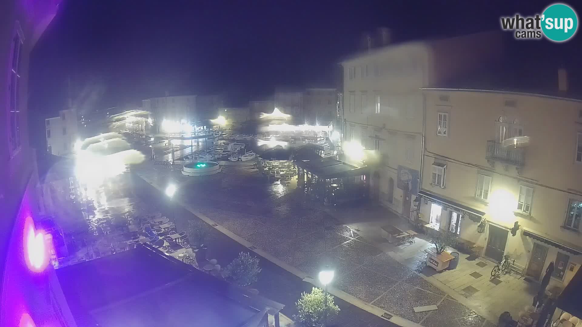 LIVE cam Cres città – piazza principale e “mandrač” – isola di Cherso – Croazia