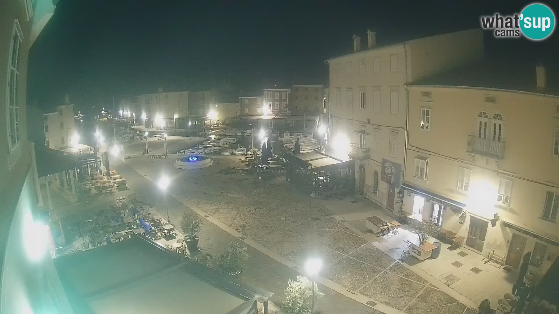 LIVE cam Cres city – main square and “mandrač” – Cres island – Croatia