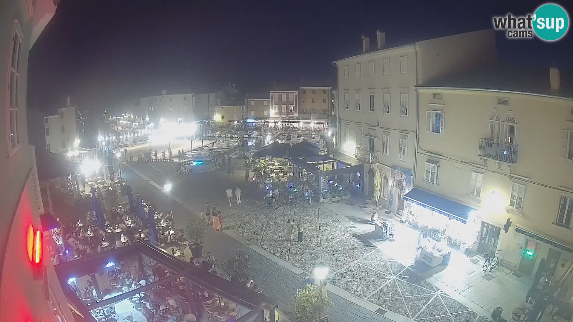 LIVE cam Cres city – main square and “mandrač” – Cres island – Croatia