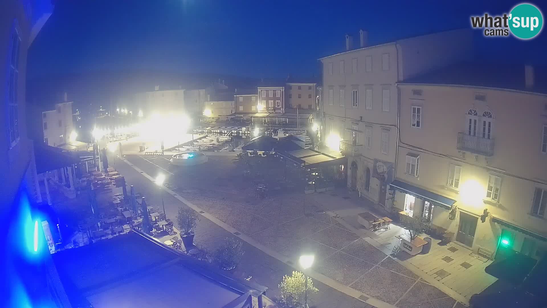 LIVE cam Cres city – main square and “mandrač” – Cres island – Croatia