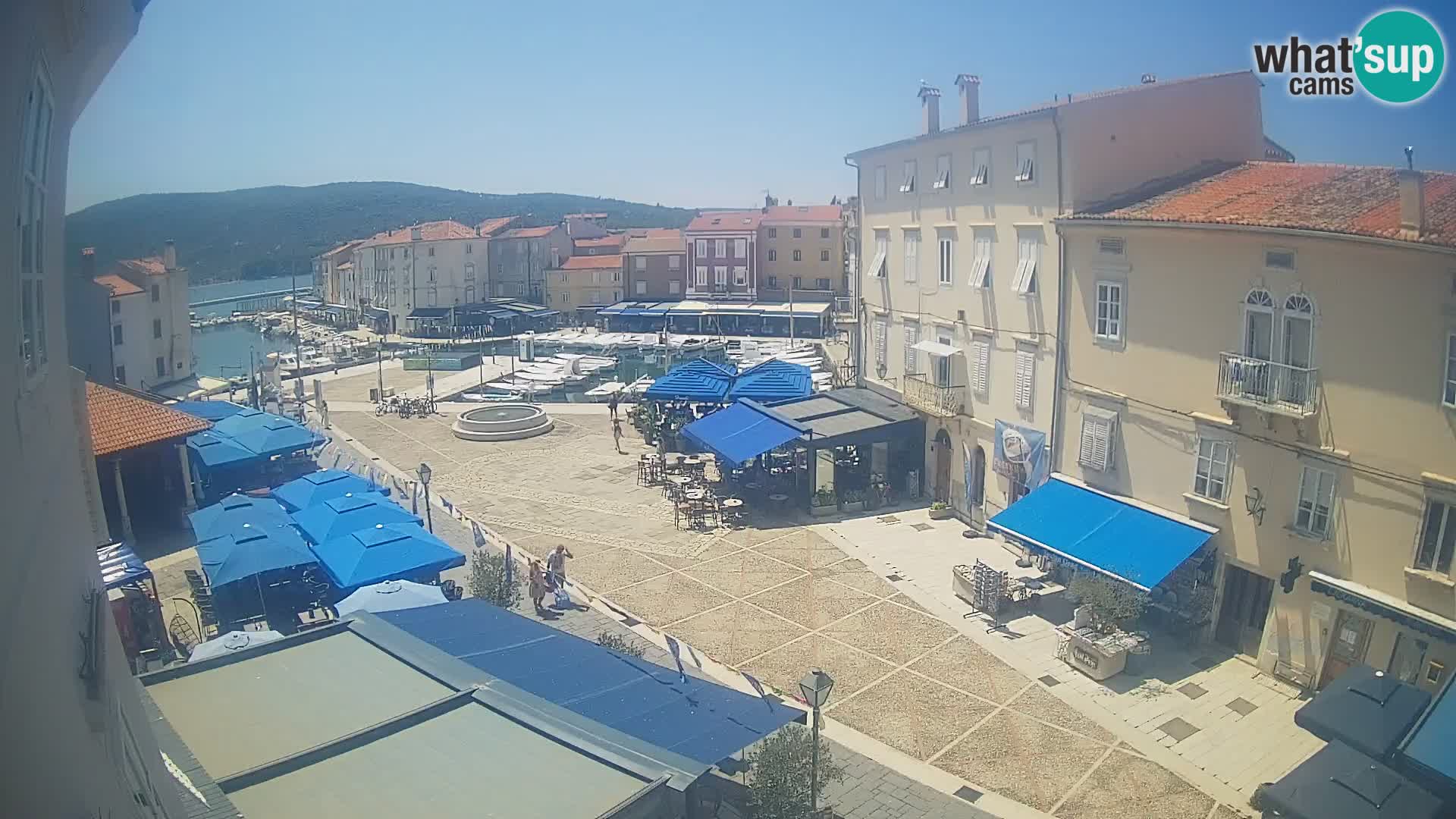 LIVE cam Cres city – main square and “mandrač” – Cres island – Croatia