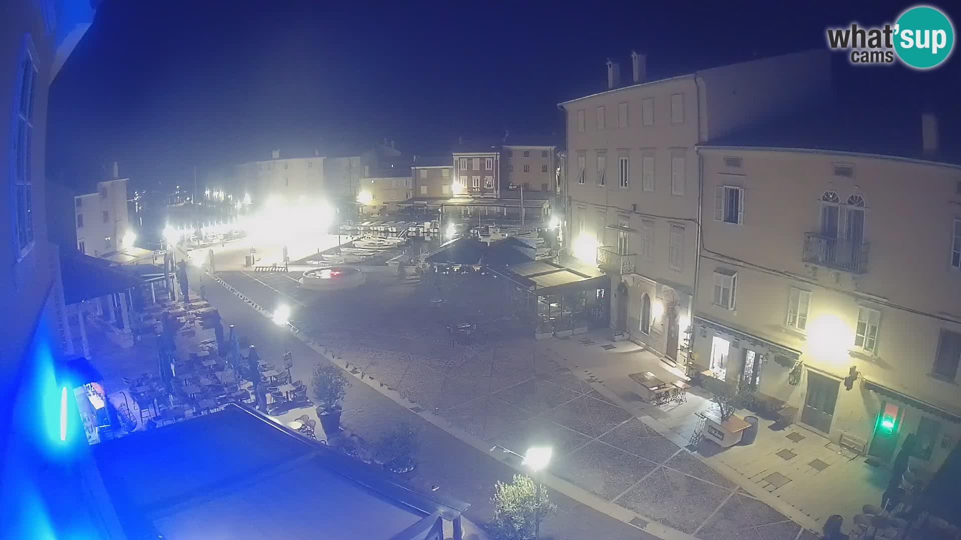 LIVE cam Cres city – main square and “mandrač” – Cres island – Croatia