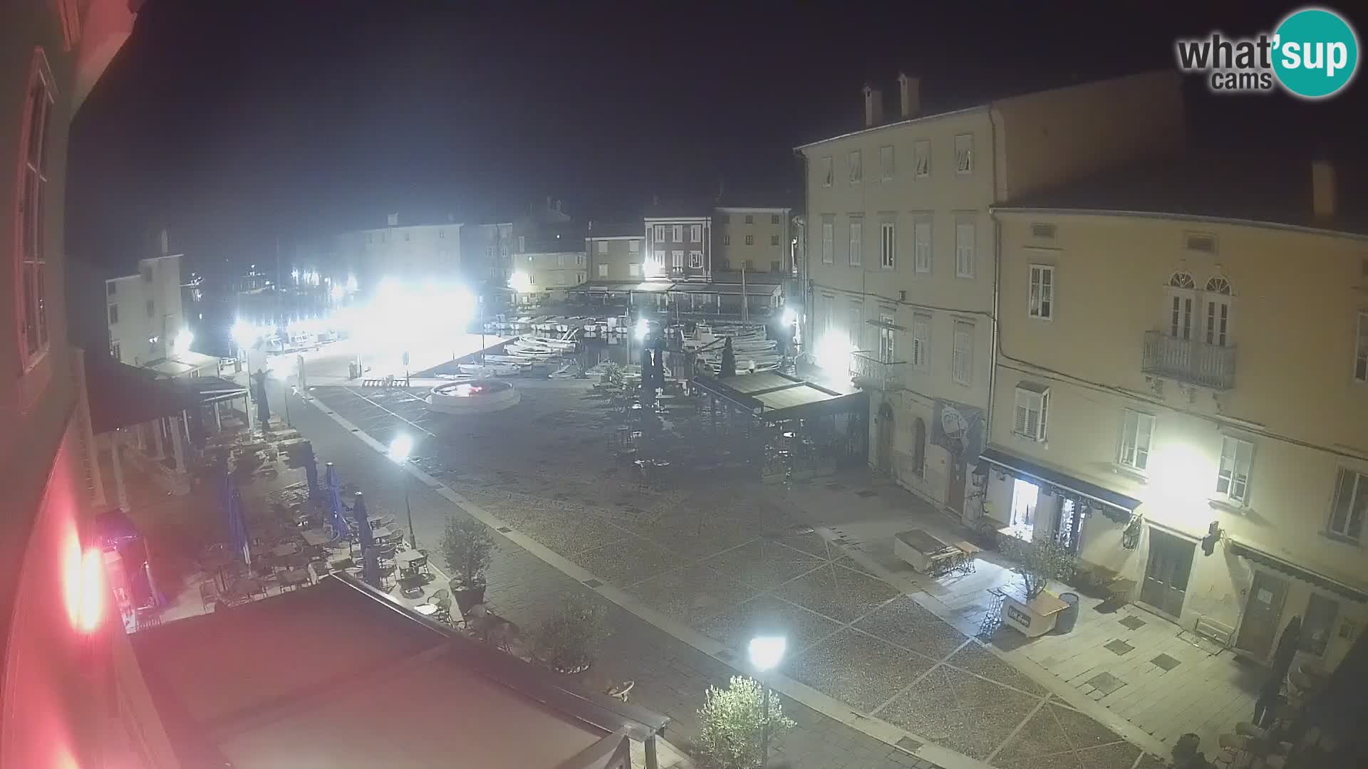 LIVE cam Cres Stadt – Hauptplatz und “mandrač” – Cres Insel – Kroatien