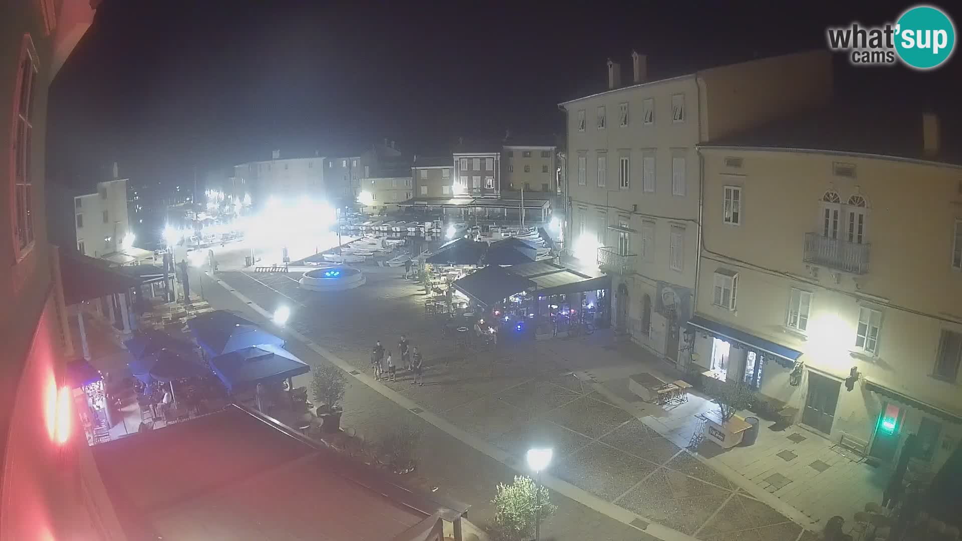 LIVE cam Cres città – piazza principale e “mandrač” – isola di Cherso – Croazia