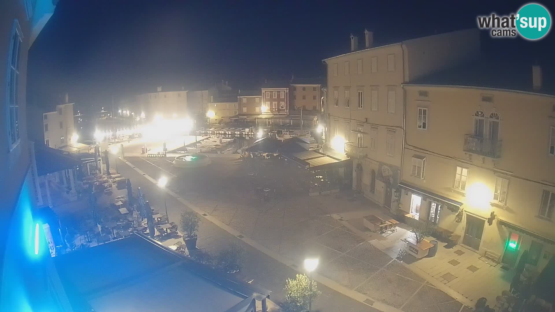 LIVE cam Cres Stadt – Hauptplatz und “mandrač” – Cres Insel – Kroatien