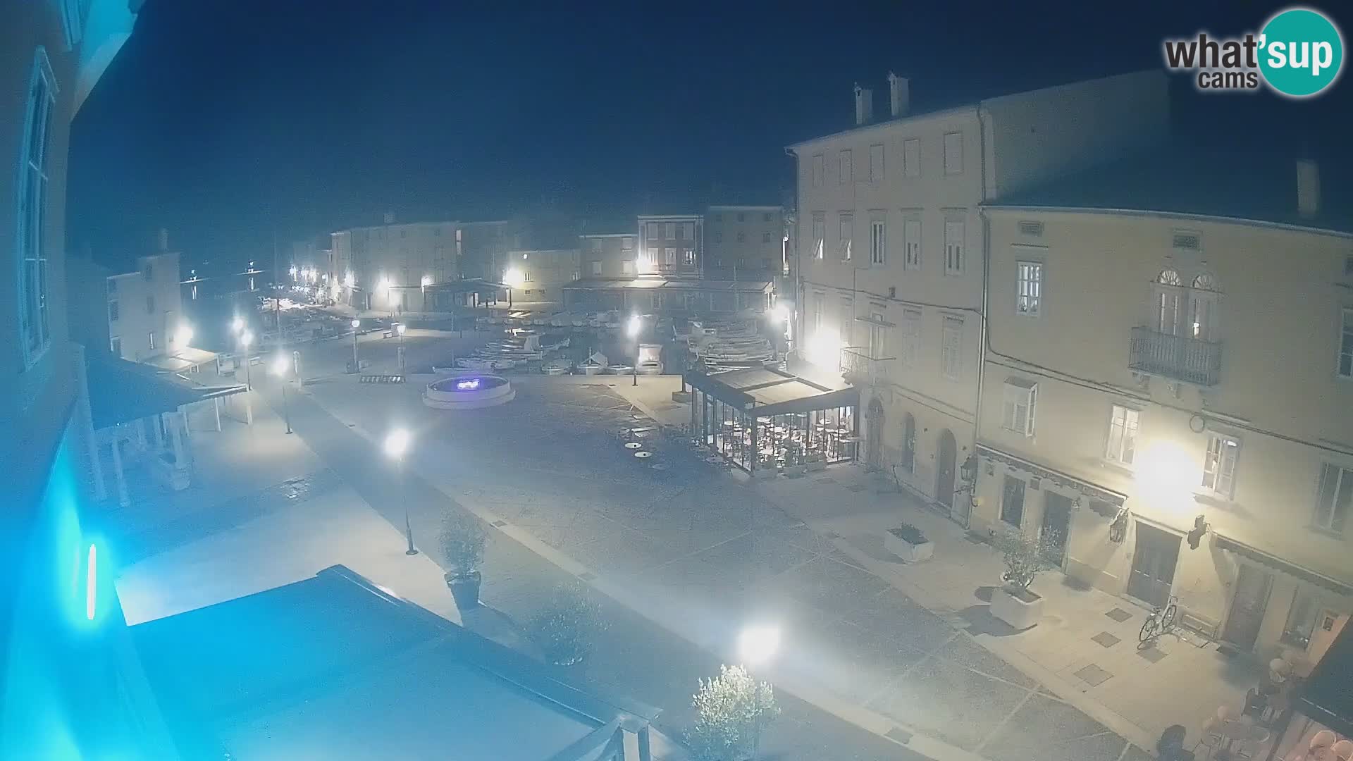 LIVE cam Cres Stadt – Hauptplatz und “mandrač” – Cres Insel – Kroatien
